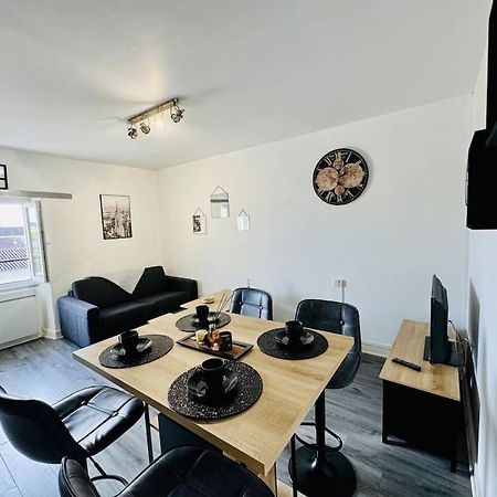 Isval Wifi-Hyper Centre Cognac Apartment Exterior photo